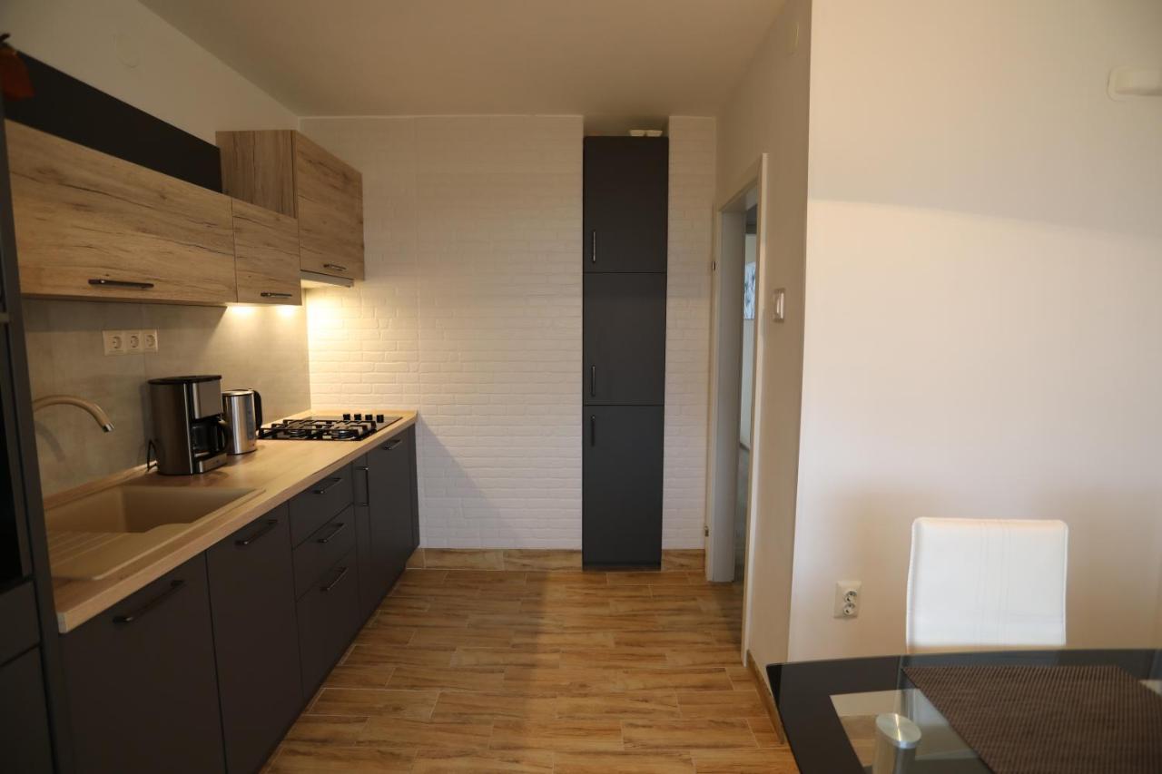 Apartament Klara-Centar Pula Exterior foto